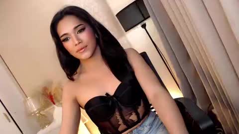 mariah_clara online show from 11.20.25