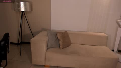 Snapshot of mariaherrera_ chatting on 10.18.25 MARIA HERRERA online show from 10.18.25