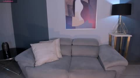 Snapshot of mariaherrera_ chatting on 02.27.26 MARIA HERRERA online show from 02.27.26