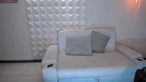 Snapshot of mariaherrera_ chatting on 03.07.26 MARIA HERRERA online show from 03.07.26