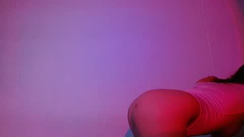 Mariam Calad online show from 01.10.25