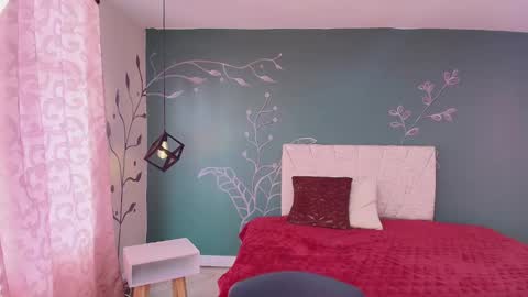 M A R I A N A online show from 02.05.25