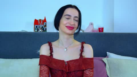 MariaMenson online show from 01.19.25