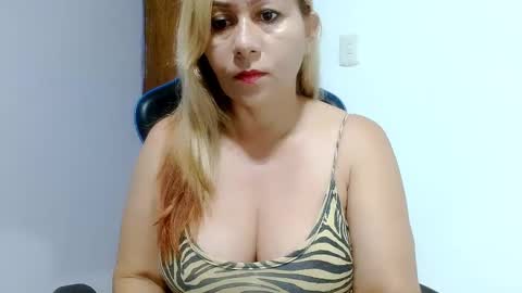 mariana995649 online show from 03.11.25