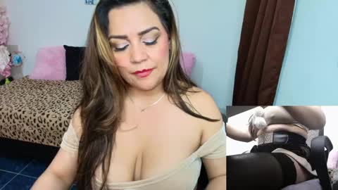 Snapshot of mariana_beltrann chatting on 05.08.26 Mariana online show from 05.08.26