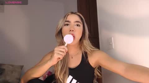 Mariana online show from 01.12.26