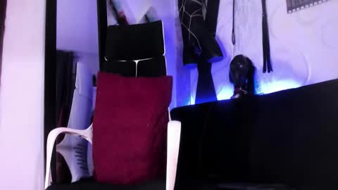 mariana_fadulf_ online show from 10.10.25