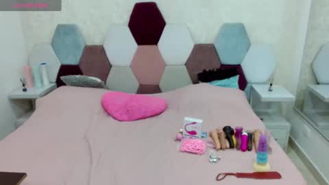 Snapshot of marianabbw_ chatting on 01.21.25 mariana online show from 01.21.25