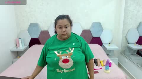 Snapshot of marianabbw_ chatting on 02.07.25 mariana online show from 02.07.25