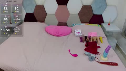 mariana online show from 12.18.25