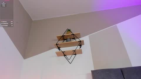 Mariana online show from 01.12.25