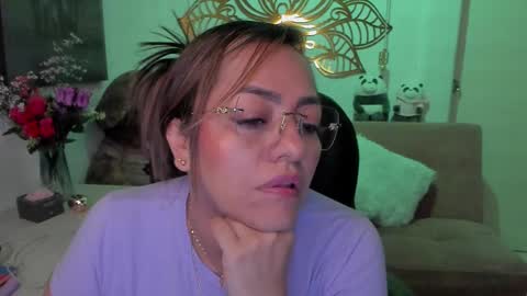 Snapshot of marianalopez81 chatting on 02.09.25 Mariana Lopez online show from 02.09.25