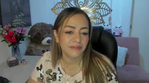 Snapshot of marianalopez81 chatting on 02.12.25 Mariana Lopez online show from 02.12.25