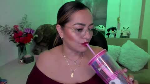 Snapshot of marianalopez81 chatting on 02.24.25 Mariana Lopez online show from 02.24.25
