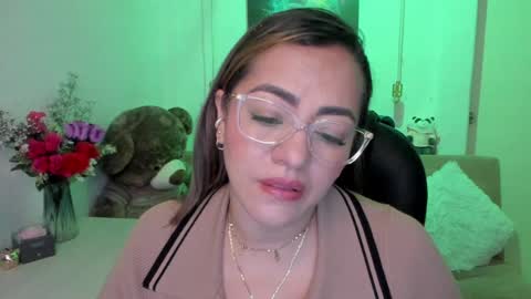 Snapshot of marianalopez81 chatting on 02.26.25 Mariana Lopez online show from 02.26.25