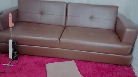 Mariana  online show from 11.21.25