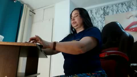 Mariani online show from 11.27.25