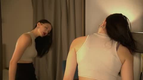 Snapshot of mariannsullivant chatting on 11.12.25 Rachel online show from 11.12.25