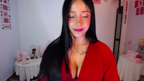 Nicolle online show from 07.03.26