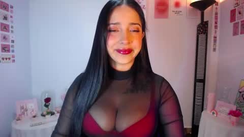 Nicolle online show from 07.07.26