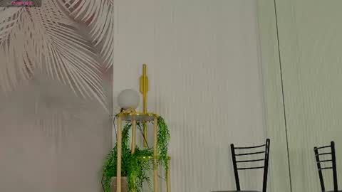 Snapshot of marie_diaze chatting on 06.19.26 Marie LEAVE YOUR WITH ME online show from 06.19.26