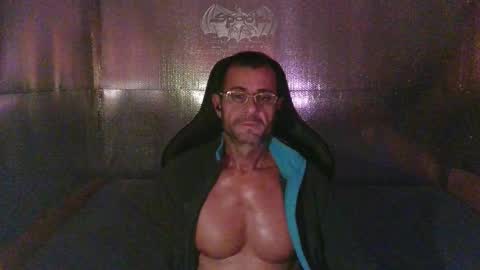 Snapshot of mariettee chatting on 11.30.25 Djpegasus online show from 11.30.25