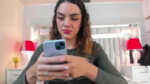 mariiahneedles online show from 10.28.25