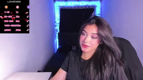 Snapshot of mariiana_hasper chatting on 03.05.25 Mariana Hasper online show from 03.05.25