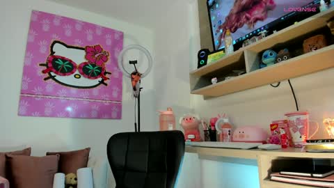 Mariana online show from 01.03.25