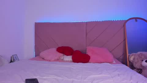 Marily Daniela online show from 11.28.25