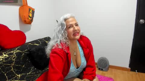 marilyn70 online show from 10.13.25