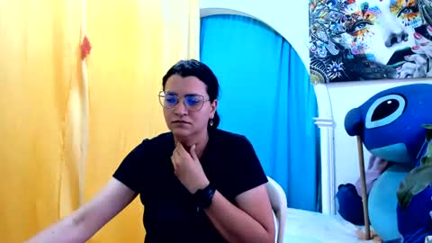 Snapshot of marilyn_garcia chatting on 08.02.26 MARILYN SEXY online show from 08.02.26