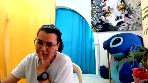 Snapshot of marilyn_garcia chatting on 08.07.26 MARILYN SEXY online show from 08.07.26