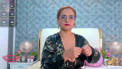 Snapshot of marilynvega77 chatting on 01.11.26 Marilyn Vega online show from 01.11.26