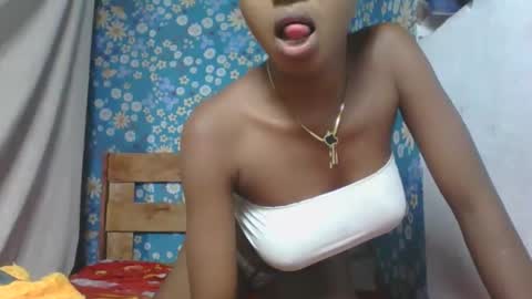 Snapshot of marinagold69 chatting on 05.12.26 marinagold69 online show from 05.12.26