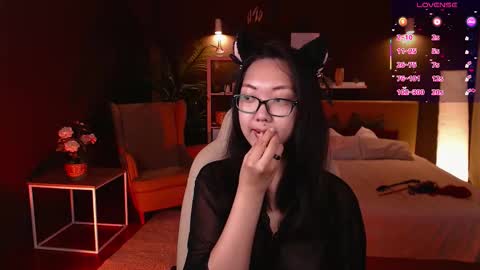 Marine  online show from 09.23.25