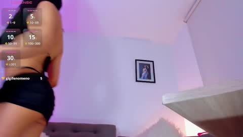 marinelaveau online show from 11.22.25