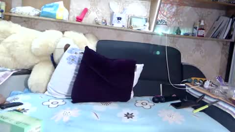Snapshot of marinka_ chatting on 01.06.25 marinka_ online show from 01.06.25