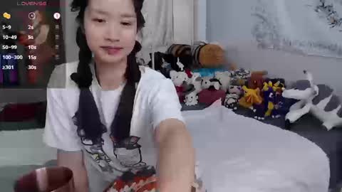 MarissaPeach online show from 10.12.25