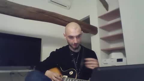 Snapshot of mariusbornofsin chatting on 12.04.25 mariusbornofsin online show from 12.04.25