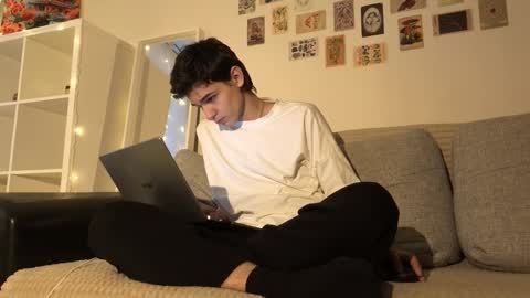 Mark online show from 10.29.25