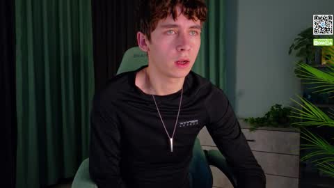 Snapshot of mark_safr chatting on 01.13.26 Mark online show from 01.13.26