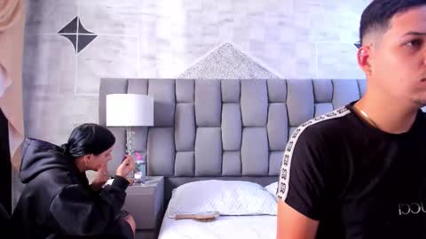 markandphilip  online show from 10.26.25