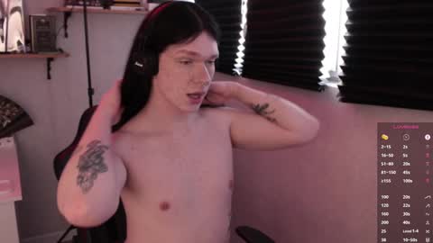 Mark online show from 02.11.25