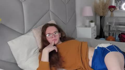 Mark online show from 10.08.25