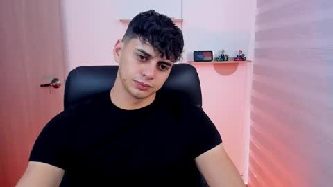 Snapshot of markpotier chatting on 02.12.26 MARK online show from 02.12.26