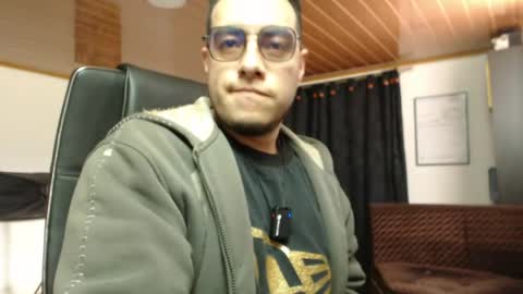 Mark Switch online show from 04.10.26