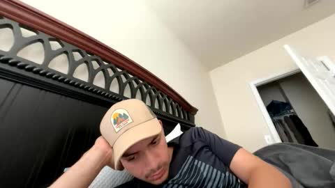 marlonnolascotabora15 online show from 04.18.26