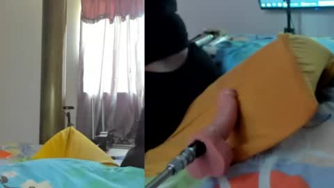 Snapshot of marlyn_black chatting on 04.19.26 marlyn_black online show from 04.19.26