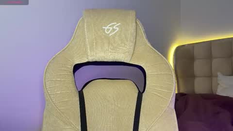 Snapshot of marlynrobertsen chatting on 11.01.25 marlynrobertsen online show from 11.01.25